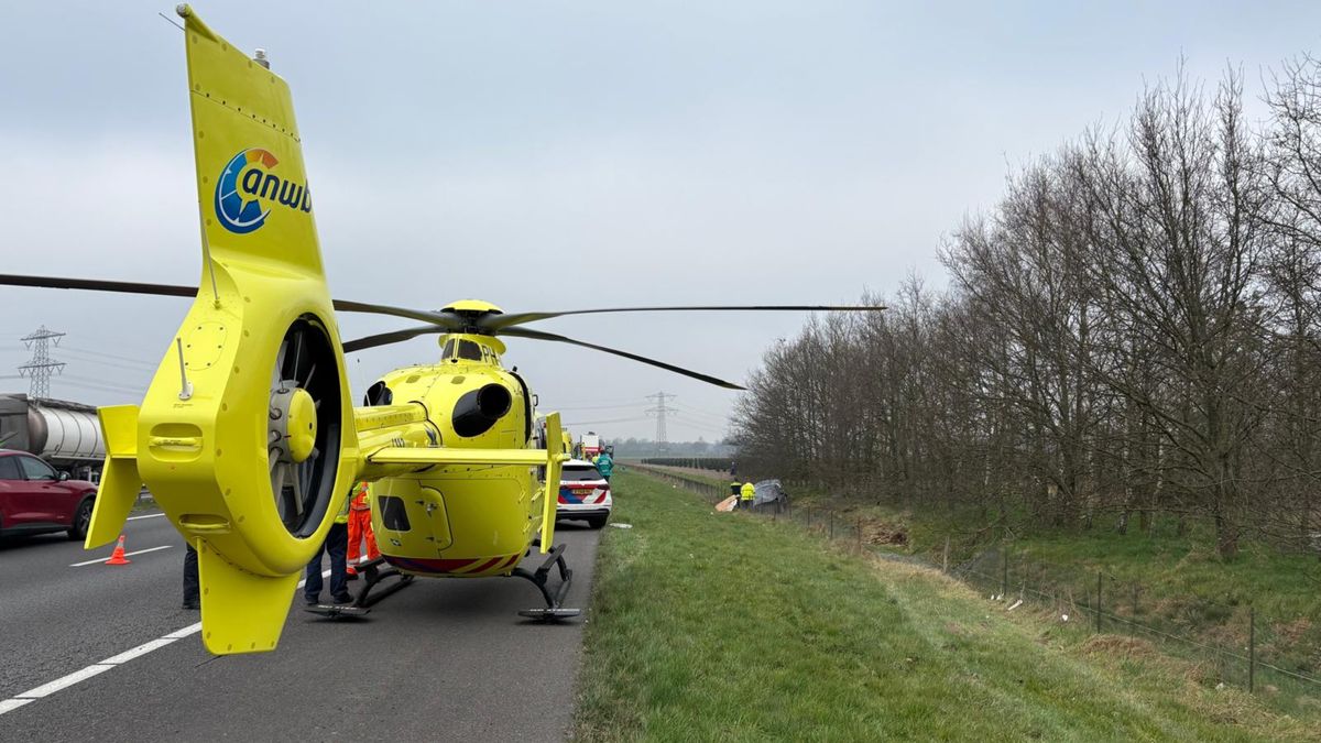 Man (82) overleden bij ongeval op A73 bij Grubbenvorst