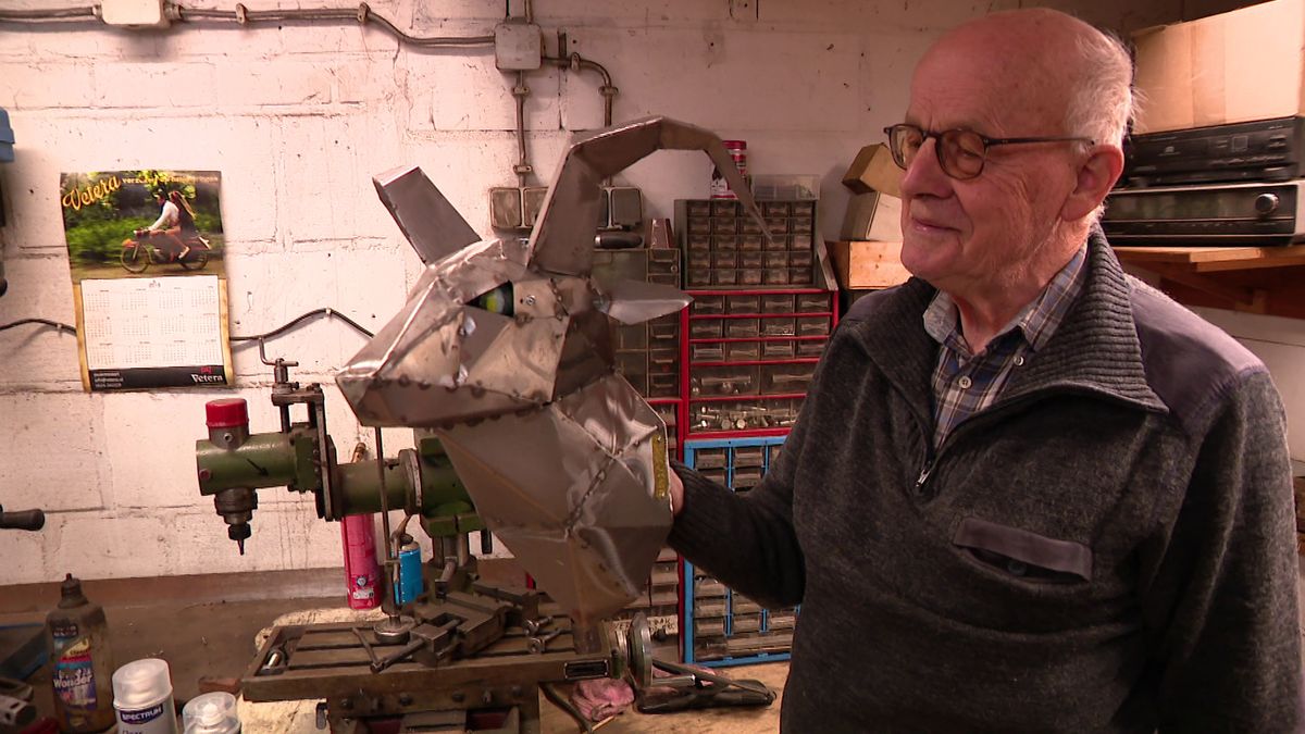 Óngerwaeg, gemaakt van klinknagels in Broekhuizenvorst