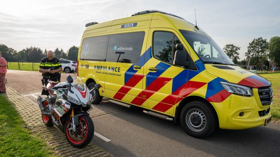 Hooibalen in brand • schade bij ongeluk