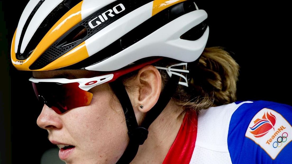 Anna van der Breggen wint goud in Rio