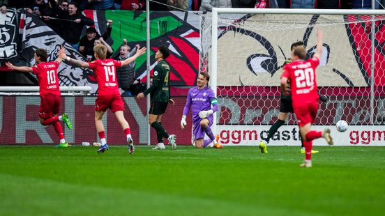 Armoedig Feyenoord is sportieve crisis nog lang niet te boven en verliest kansloos bij FC Twente