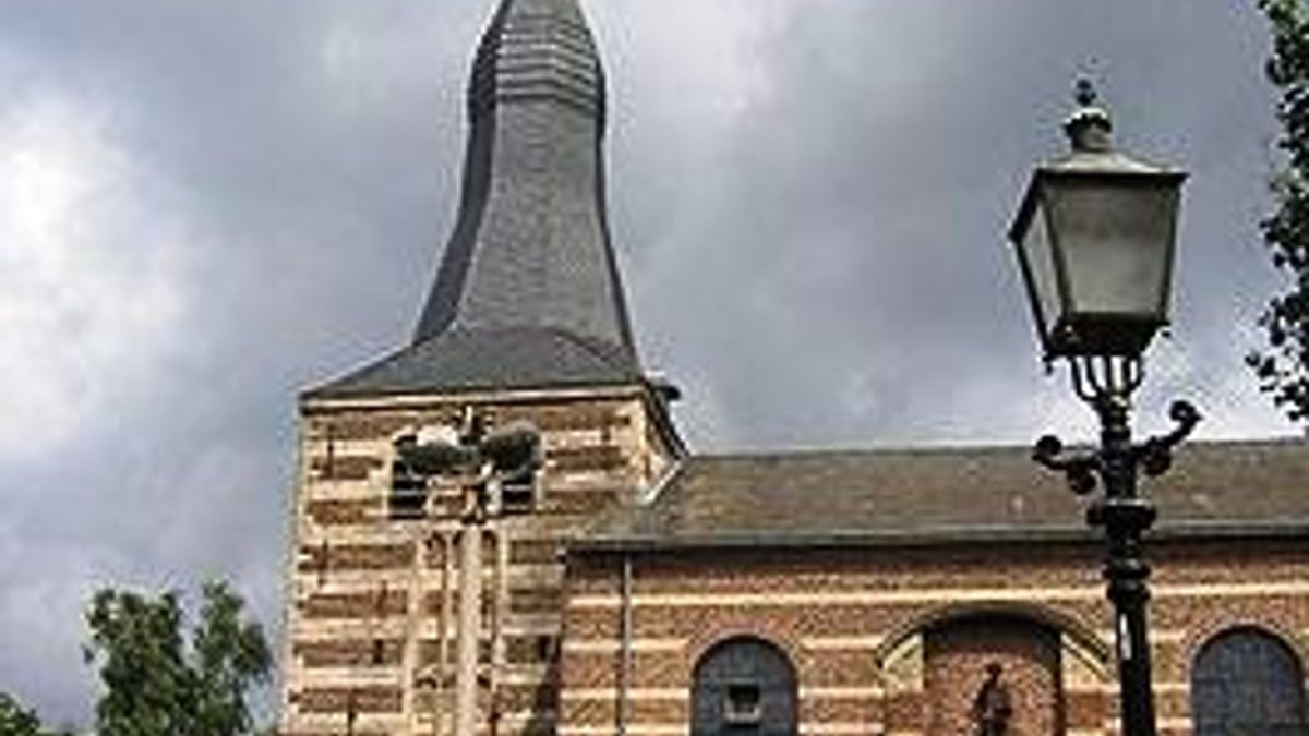 Radionieuws 12:00: Politie vindt lichaam vermiste vrouw in Oirsbeek