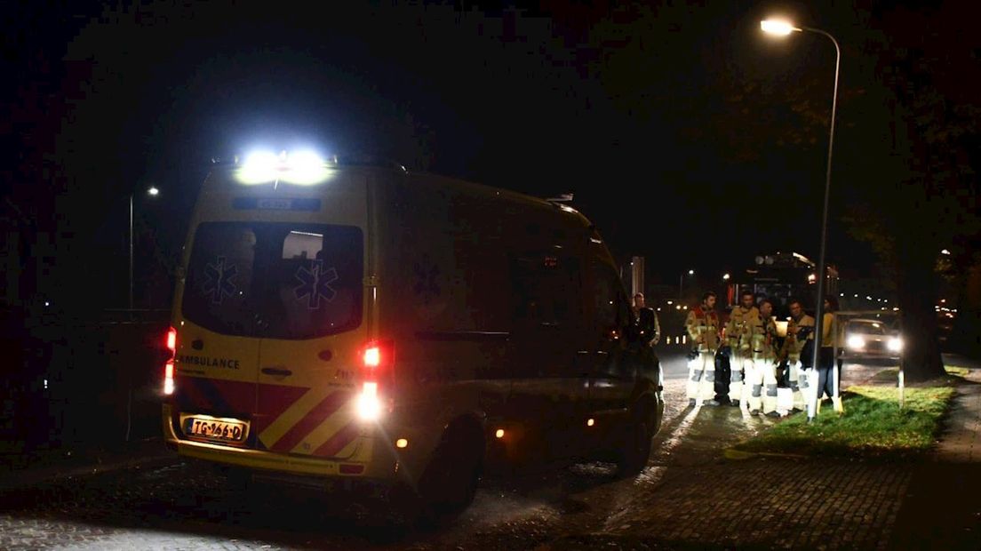 Drie mannen redden fietser uit kanaal in Vroomshoop