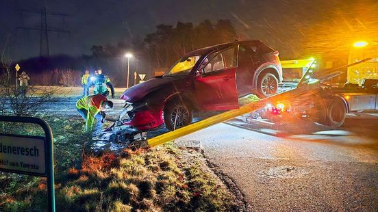 gewonde bij botsing in Bentelo | Steekincident in Zwolle. gewonde bij botsing in Bentelo | Steekincident in Zwolle.