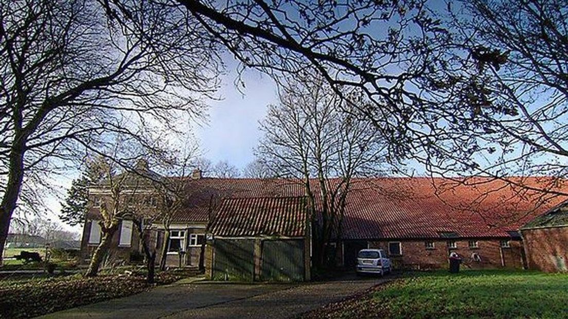 De boerderij met kaaswinkel van het slachtoffer