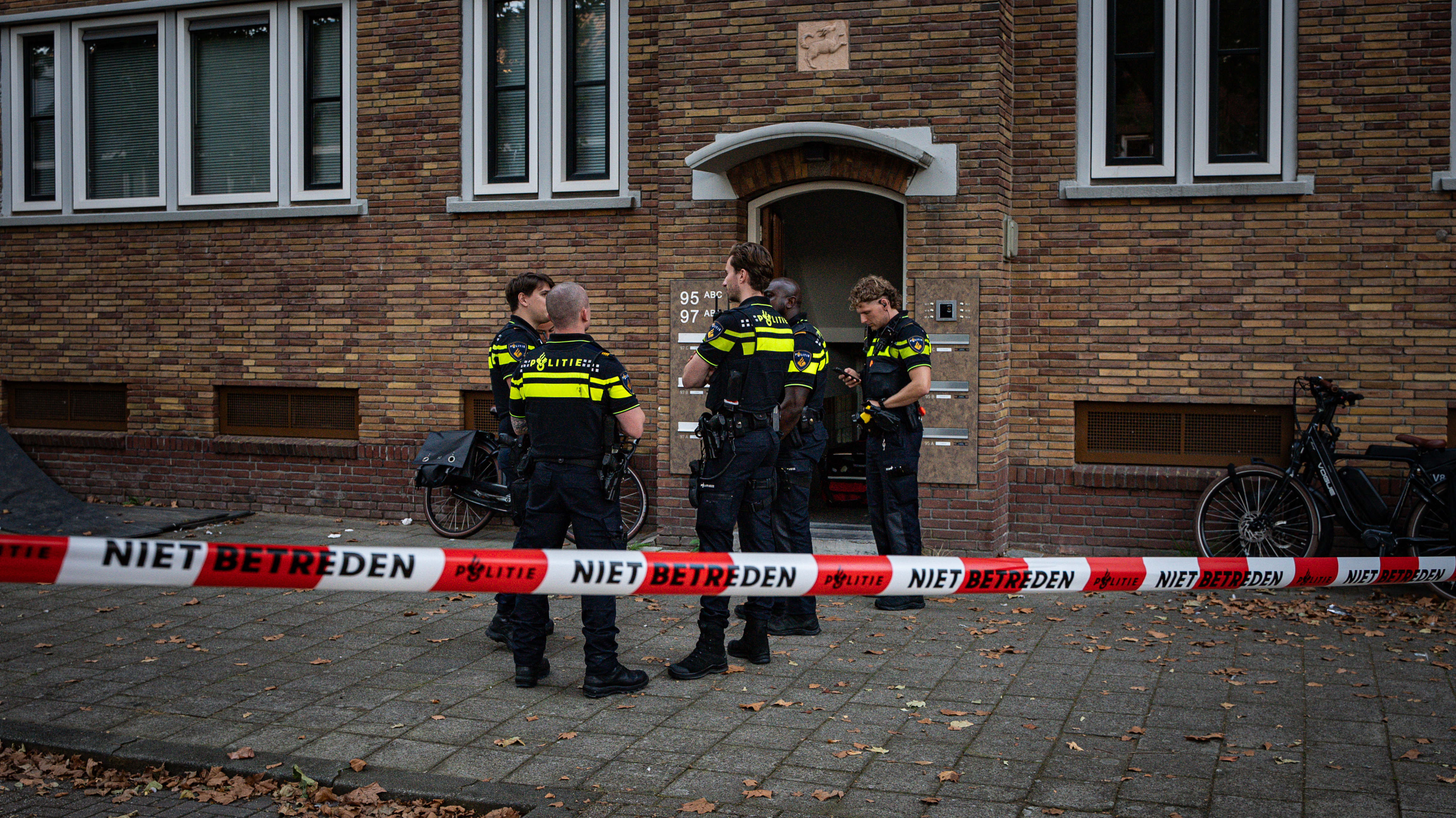 De politie trof in de Verboomstraat een kogelhuls aan