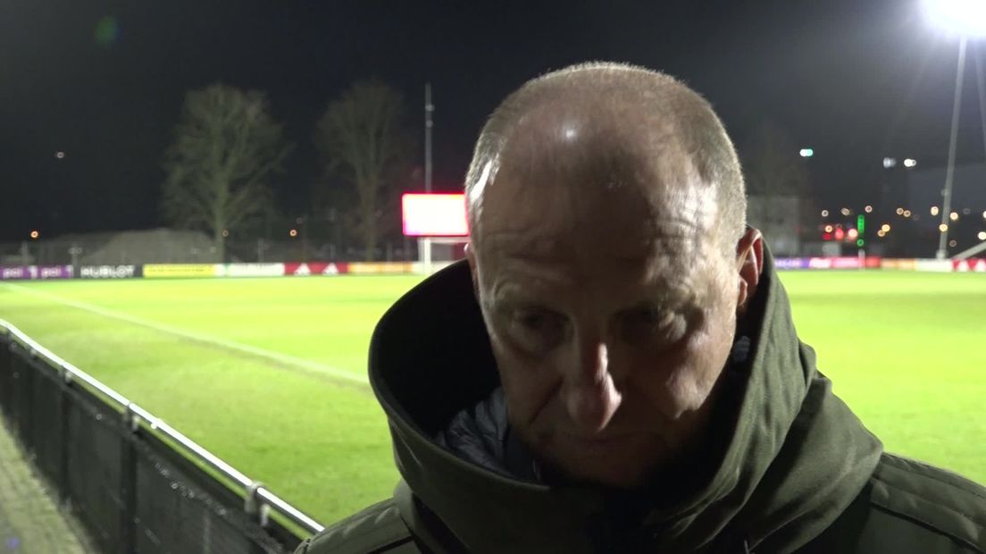 FC Emmen-trainer Alfons Arts over de winst op Jong Ajax (0-2)