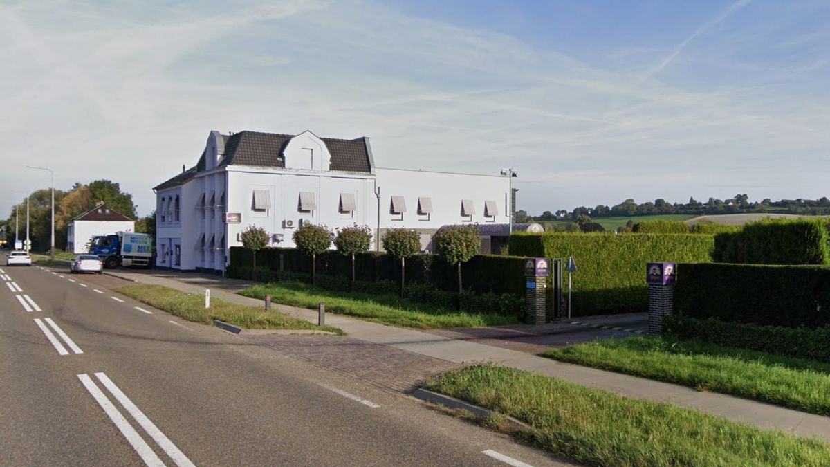 Politie vindt pepperspray en knuppel bij Sixsens: geen aanhoudingen verricht