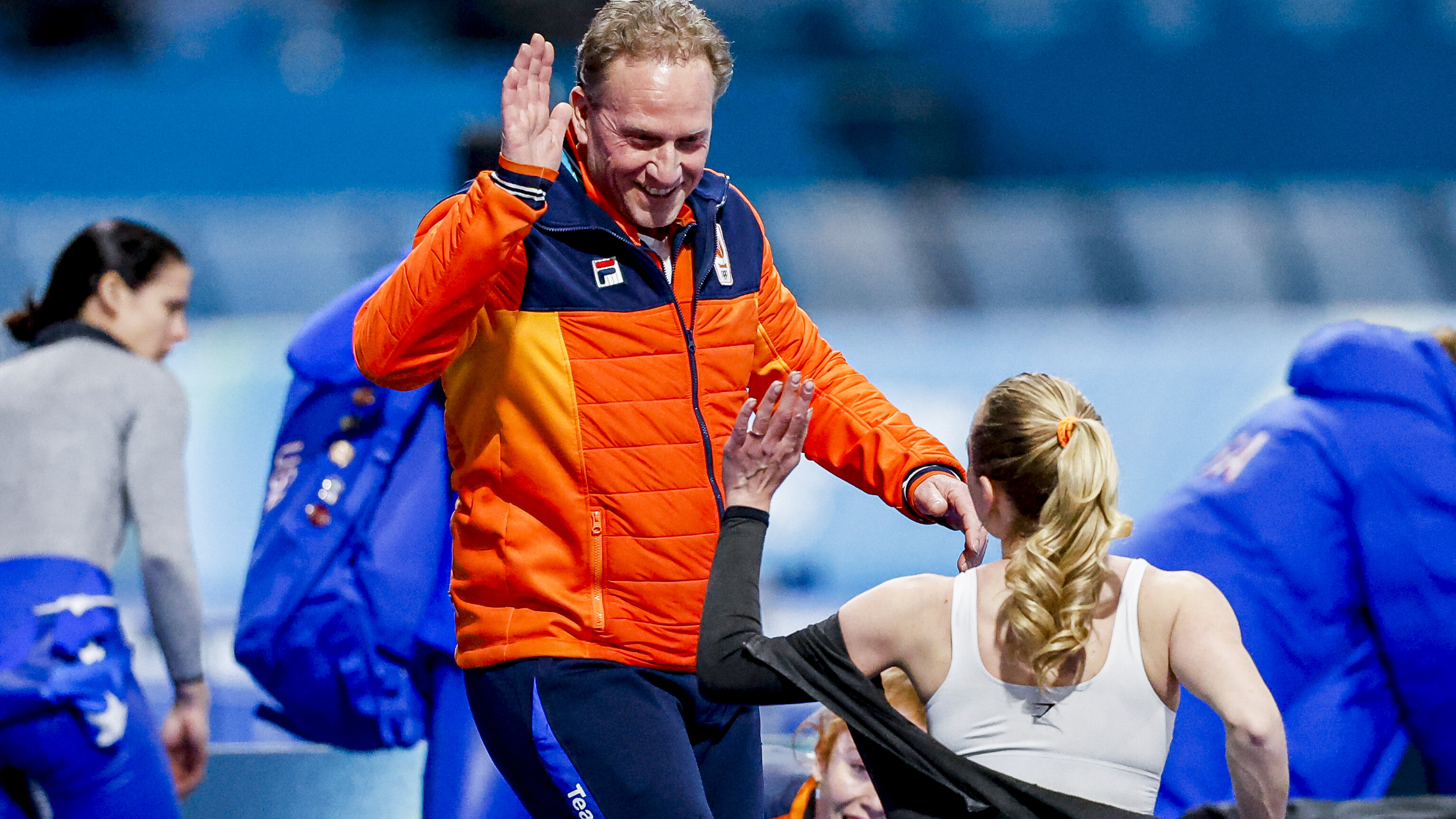 De bliidskip is grut by Rintje Ritsma nei de winst yn de heale finale