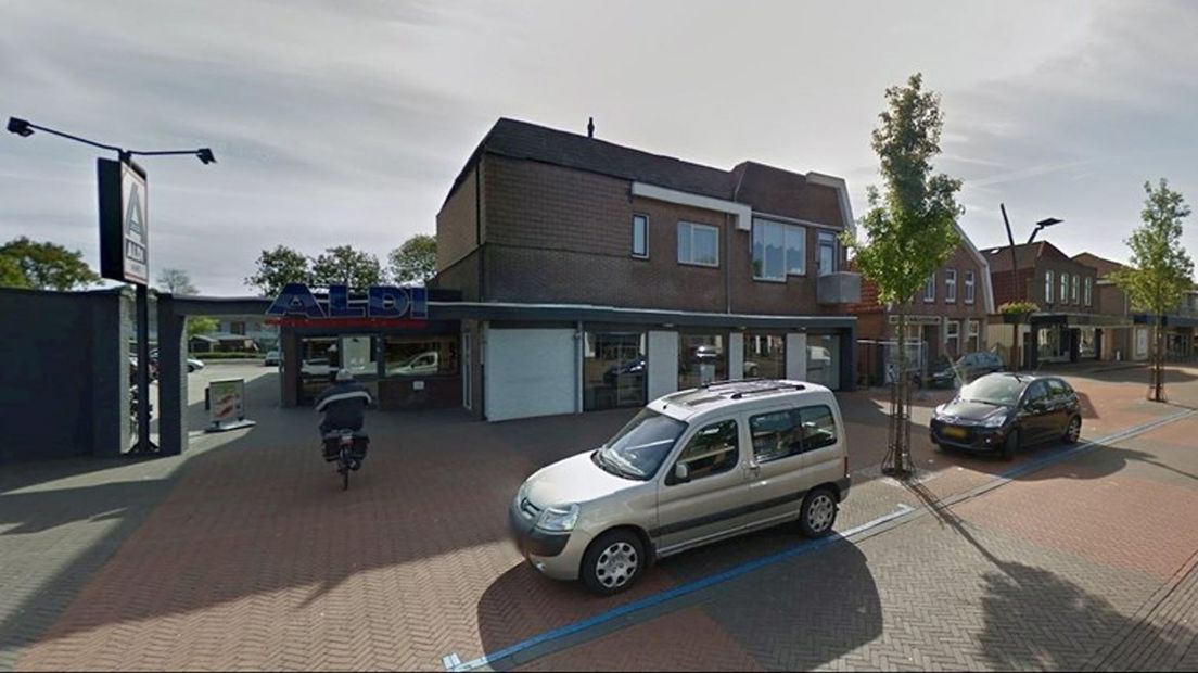 Supermarkt ALDI aan de Julianastraat in Dedemsvaart