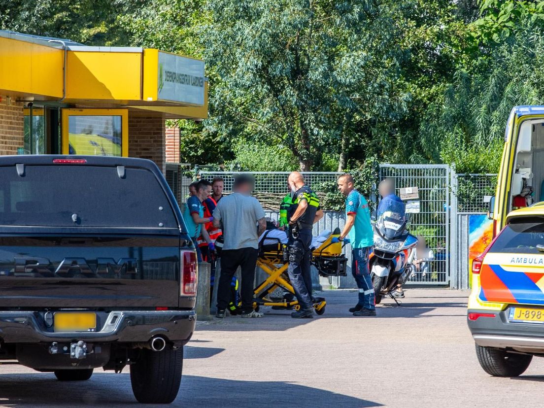 Medewerkers gewond na beet van hond in dierenopvang Vlaardingen