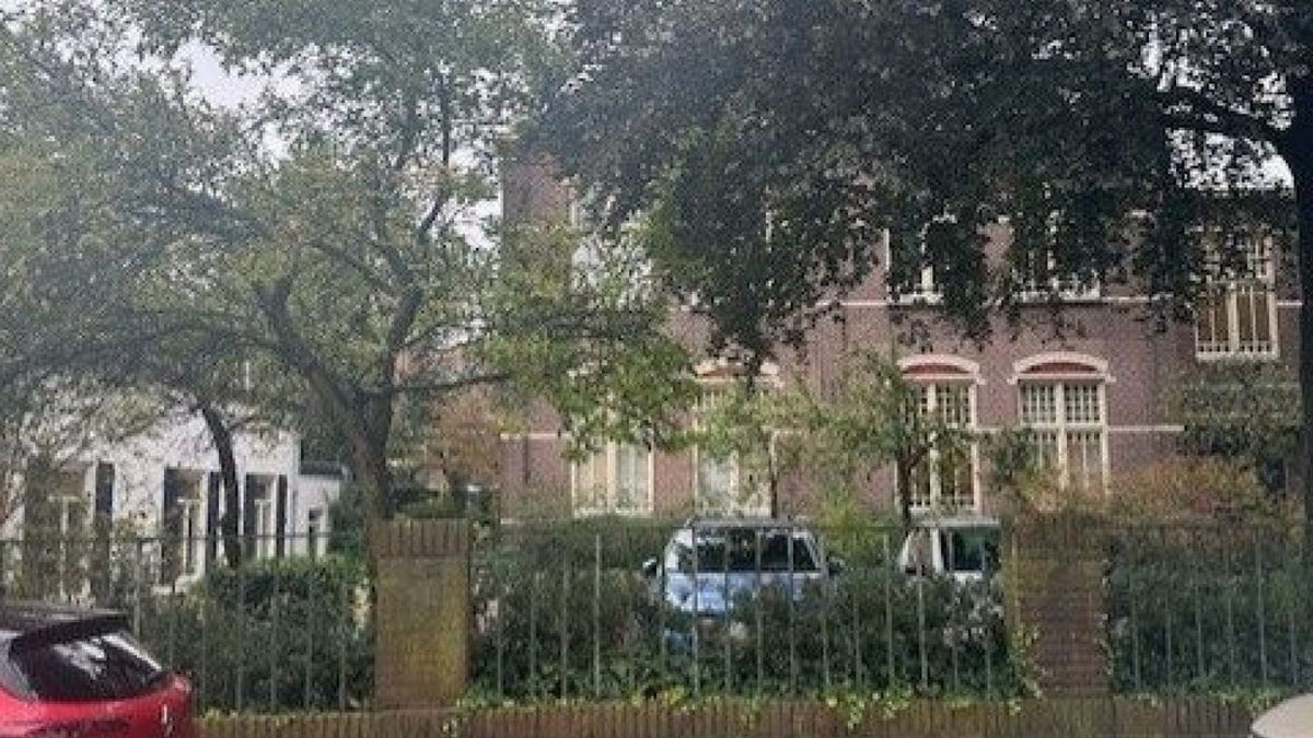 Archiefstukken maken plaats voor mensen