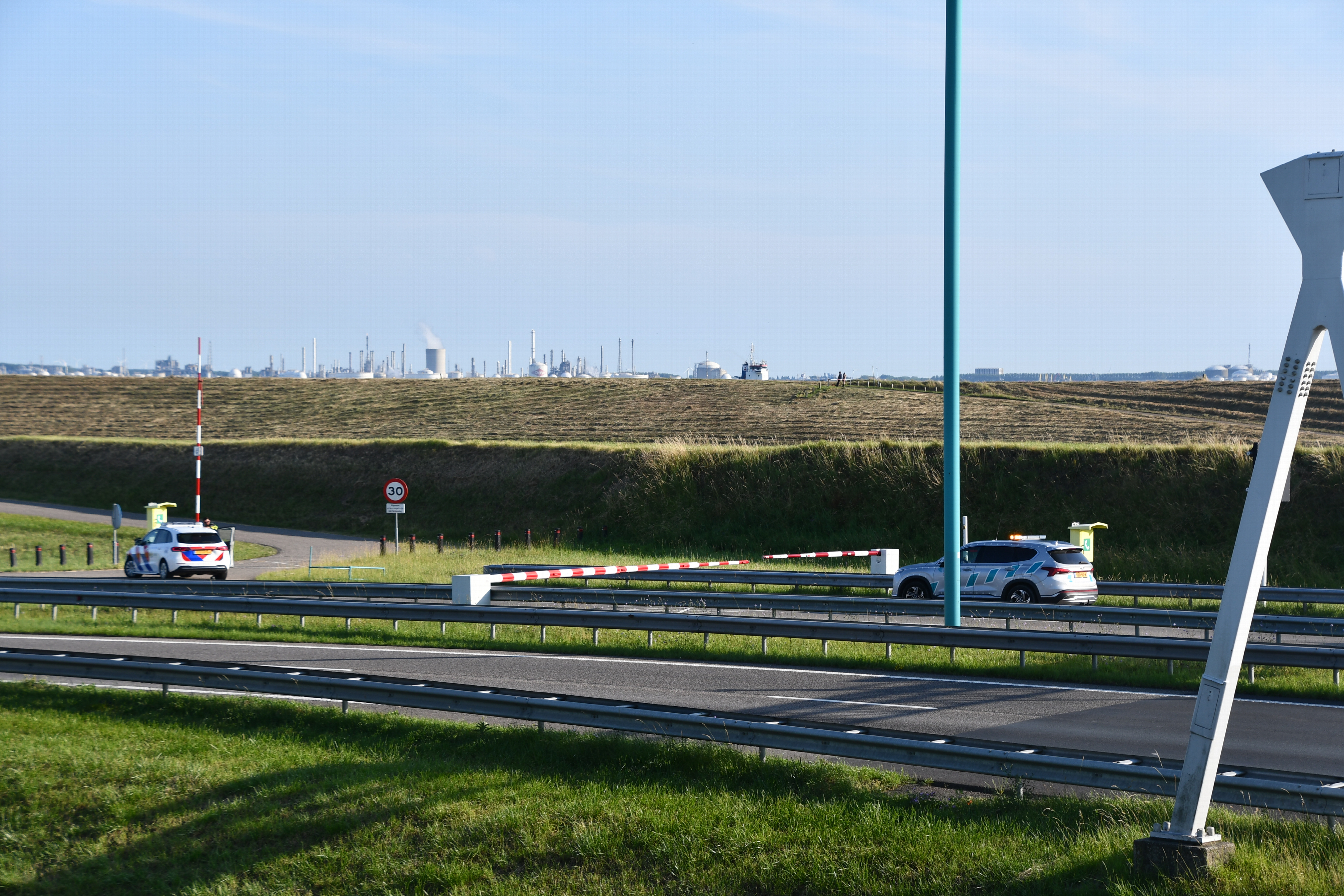 Westerscheldetunnel weer open na autobrand