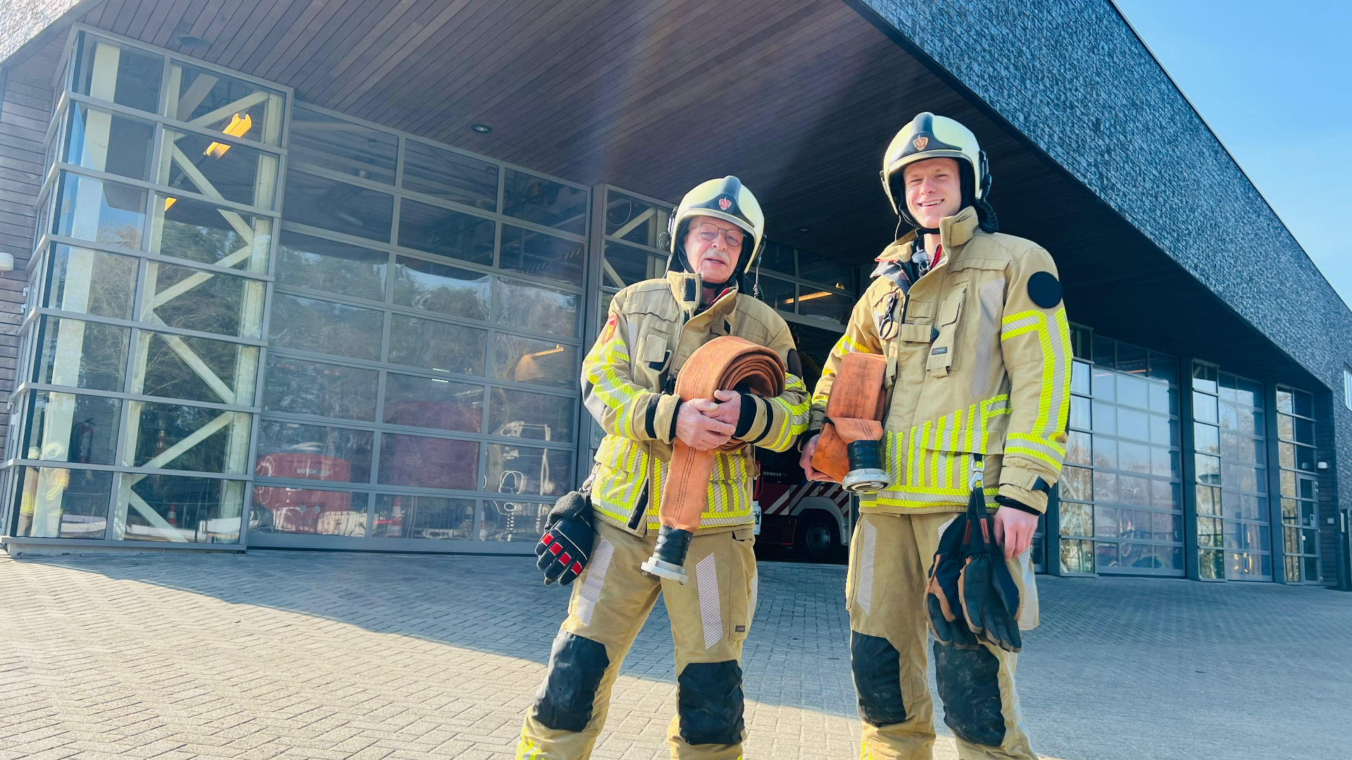 Samen uitrukken, samen frituren: vrijwillige brandweer Lopik 100 jaar