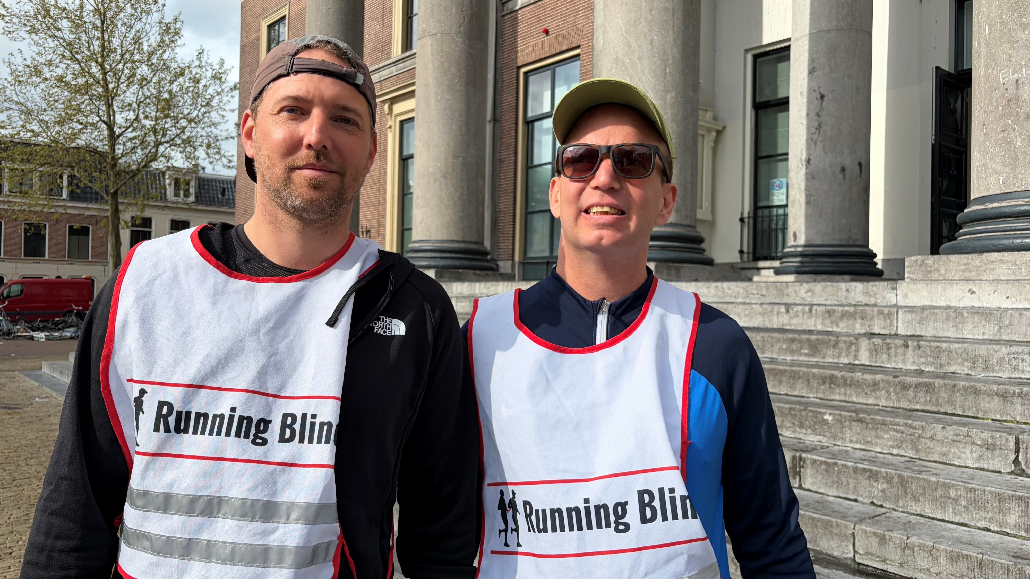 Bline Bram draaft de 10 kilometer fan Loop Leeuwarden: "Hardlopen veranderde mijn leven"