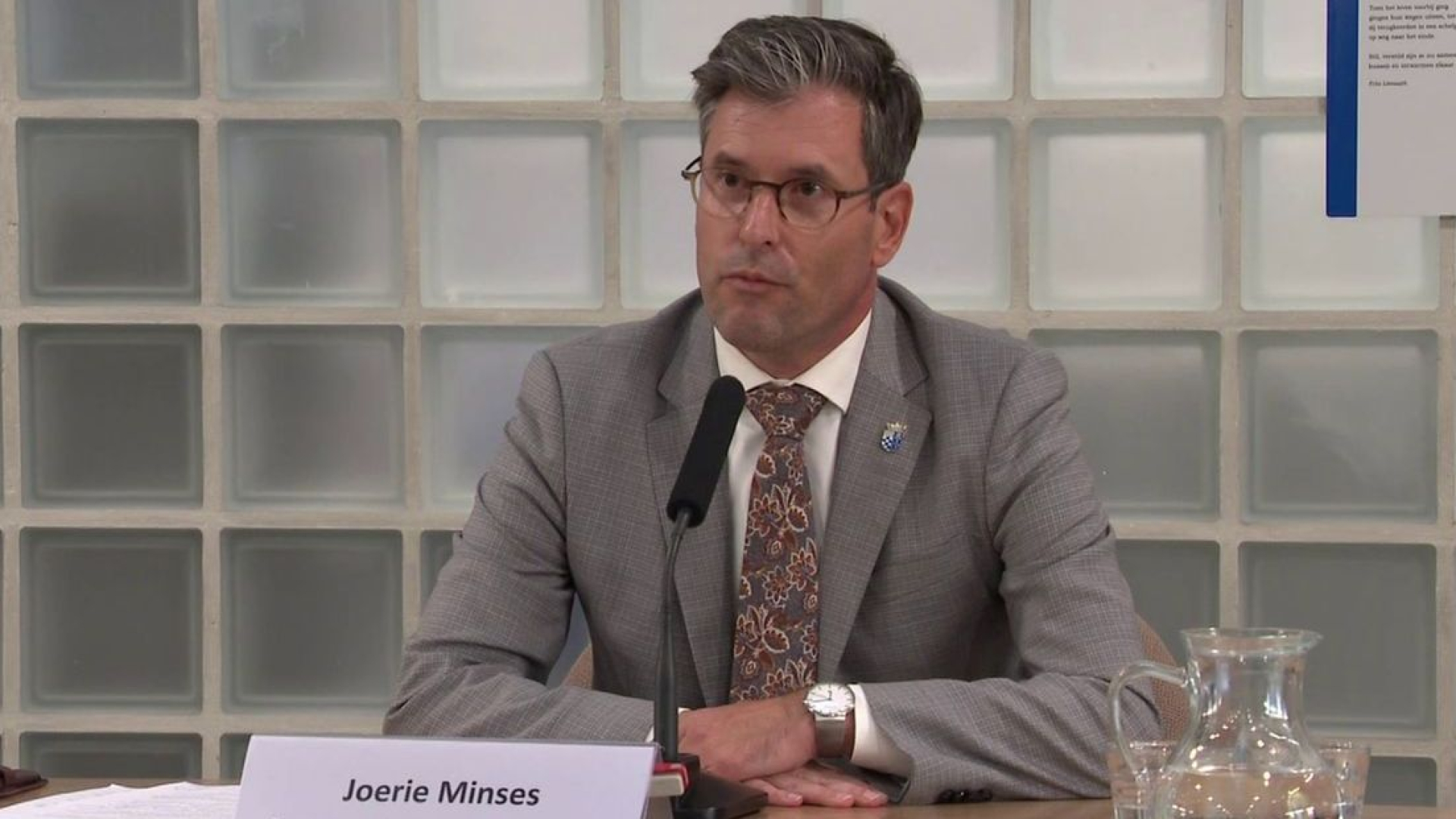 Burgemeester verlengt gebiedsverbod voor bewoner huis Overasselt
