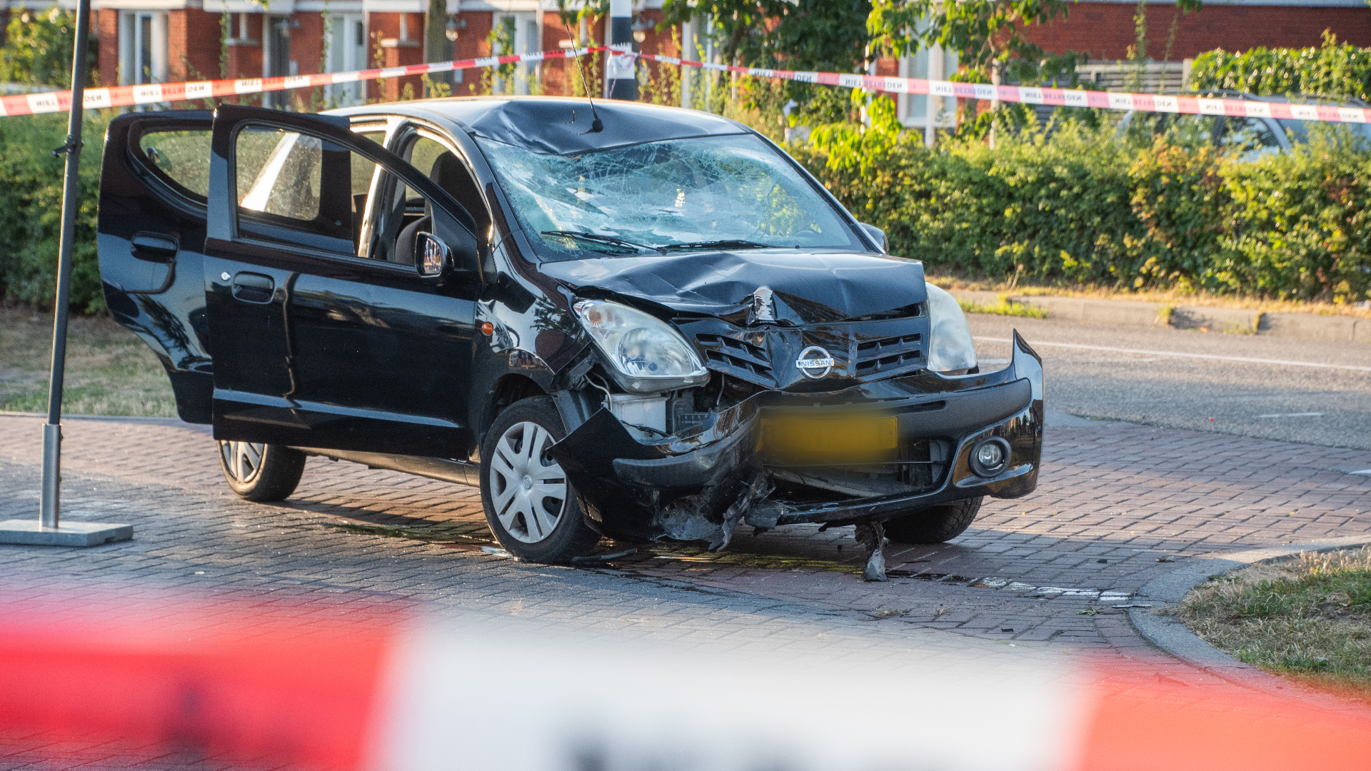 Fietser gewond naar ziekenhuis na aanrijding: 18-jarige Utrechter aangehouden
