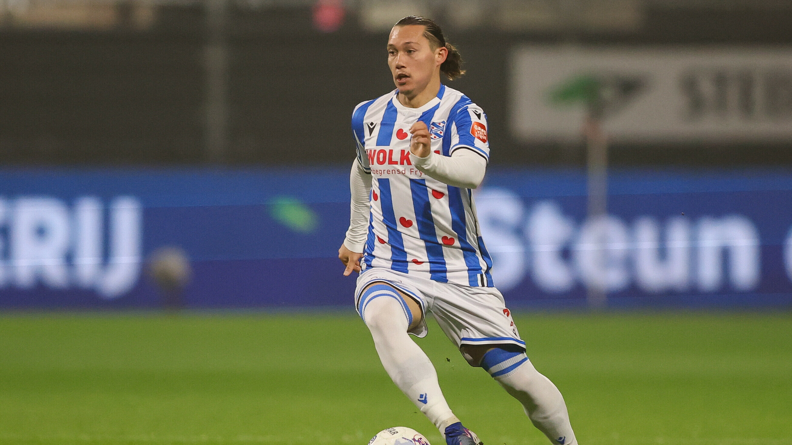 Maxence Rivera tsjin Excelsior