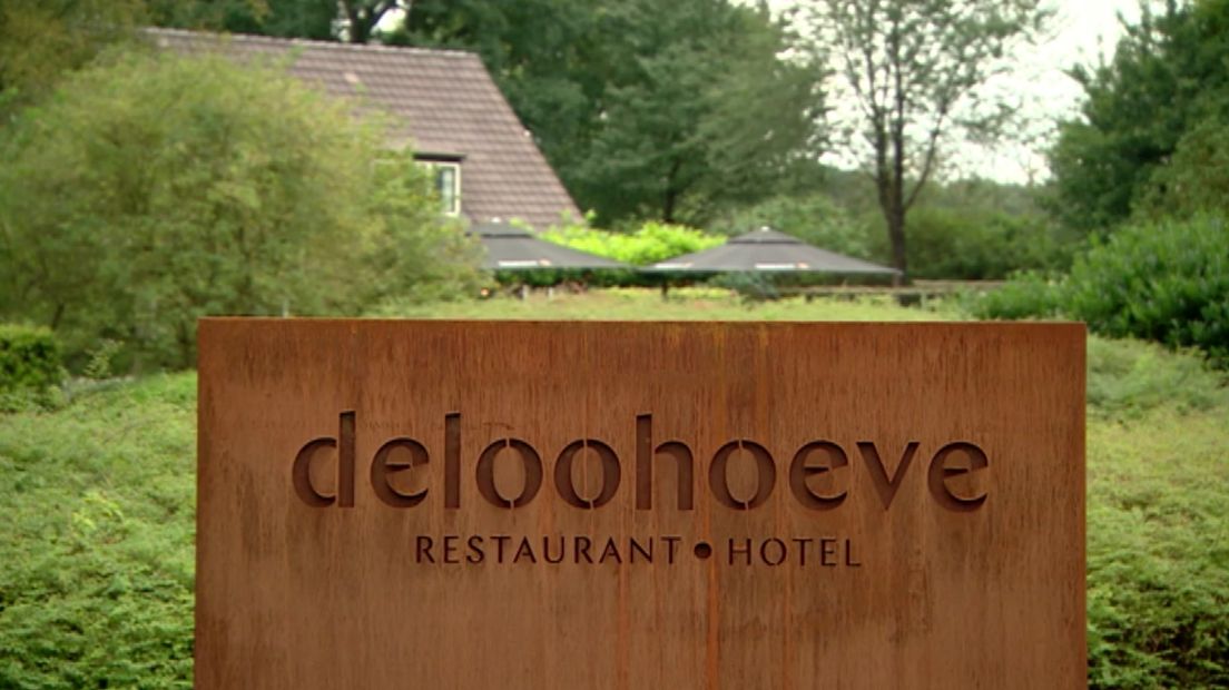 De Loohoeve vertrekt uit Schoonloo (Rechten: Archief RTV Drenthe)