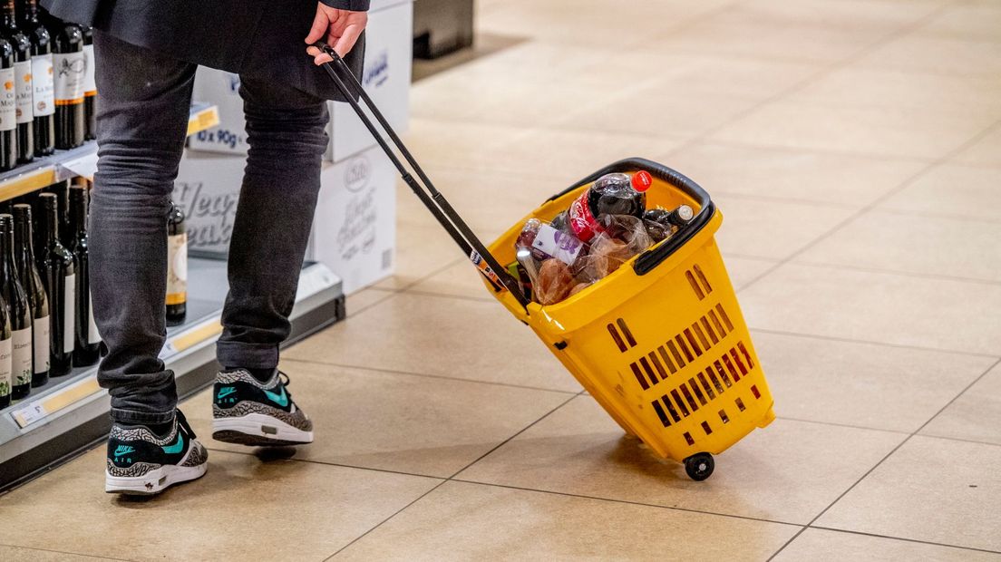 Klant van een supermarkt (Rechten: ANP/Robin Utrecht)