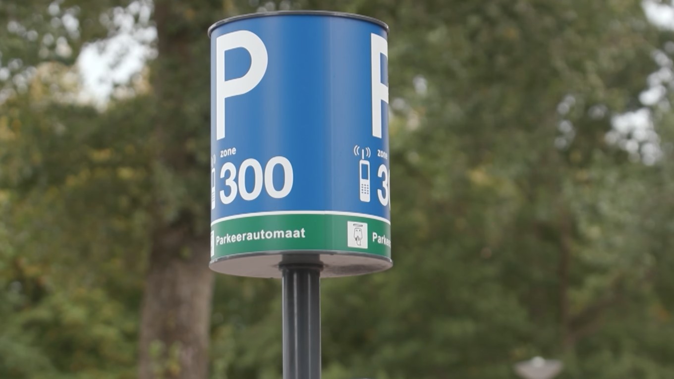 In deze Rotterdamse parkeerzone is het topdrukte.