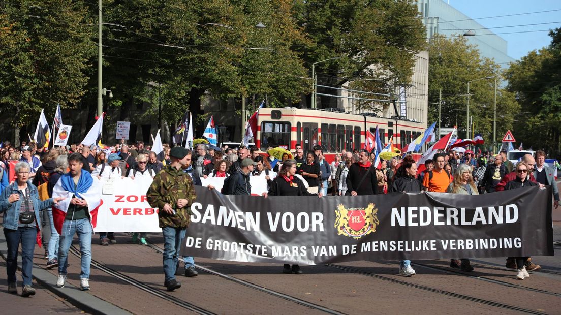 Protestmars door de binnenstad van Den Haag