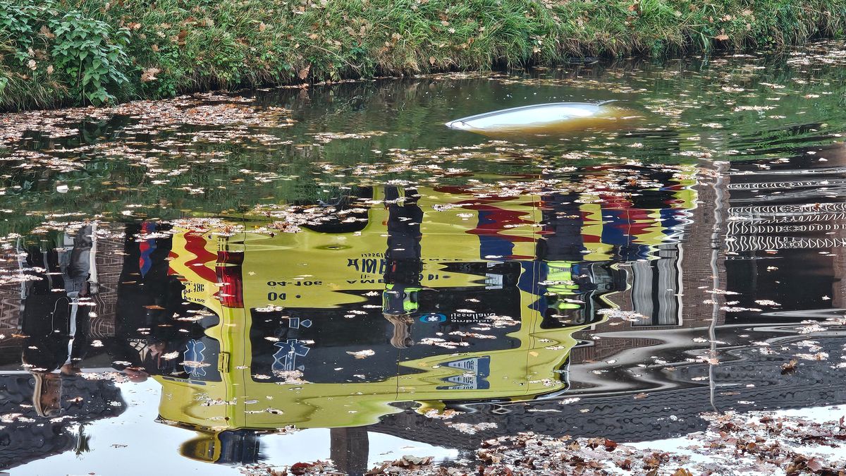 112 nieuws: Dodelijk ongeval in Enschede | Auto te water in Dedemsvaart