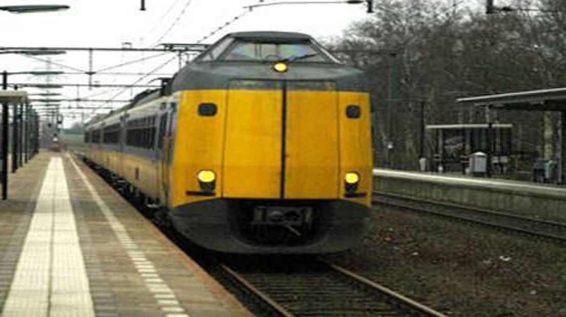 intercity_trein_f509fcb79d2750f6c125787600456d54.jpg