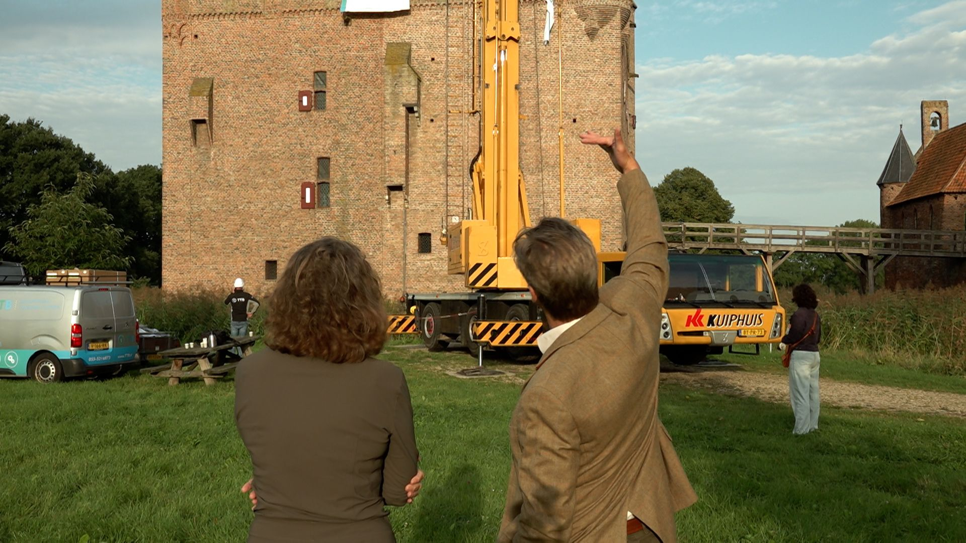 Floris zat nog bij de haard, maar nu krijgt kasteel Doornenburg een warmtepomp