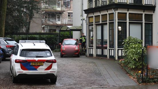 Bestuurder 45 km-auto raakt onwel en crasht in Ede