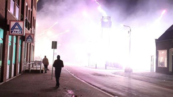 Celstraffen geëist voor relschoppers Hedel