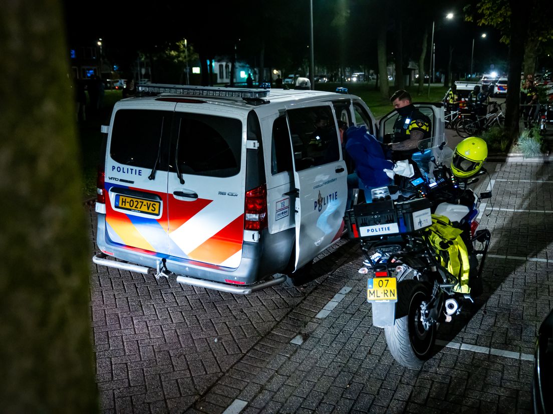 Na de melding van een schietpartij op de Carnissesingel werden twee mannen aangehouden