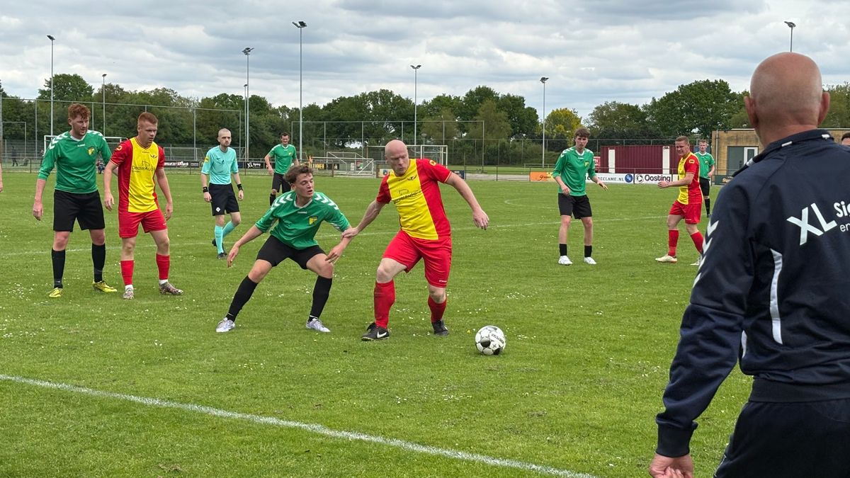 Geen vijf maar twee voor Jeroen Smit: Angelslo wint topper in 5F
