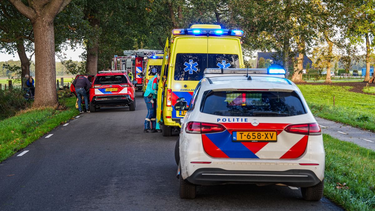Vrouw bekneld na ongeluk in Noord-Sleen