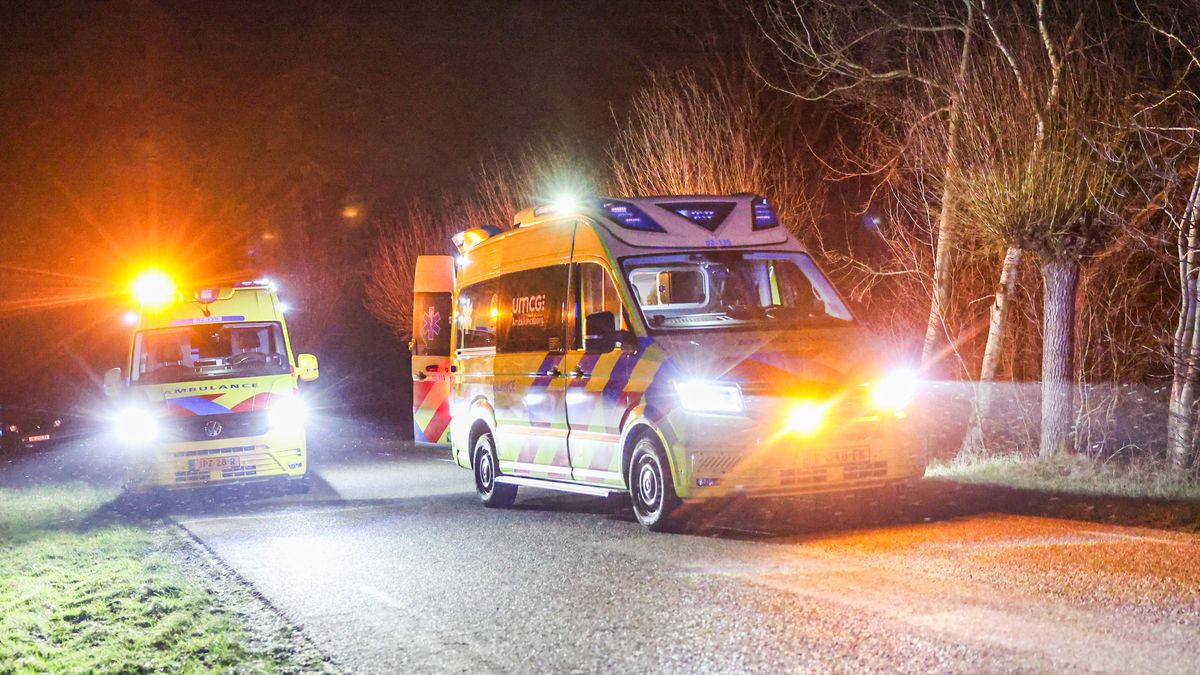 Voetganger ernstig gewond na aanrijding bij Rotsterhaule