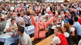 Sfeerproeven bij Oktoberfeest: 'Hoe goed is je Duits?'