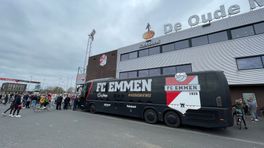 Supportersbussen onderweg naar Dordrecht, mogelijk veel meer FC Emmen-fans aanwezig