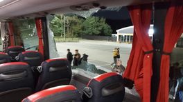 Ongeregeldheden na derby: vier aanhoudingen, bussen bekogeld