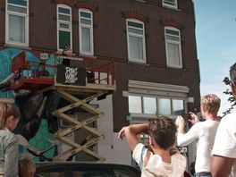 Hippe docu over Rotterdam-Zuid: 'Steeds meer nieuwe mensen wandelen door wijk'
