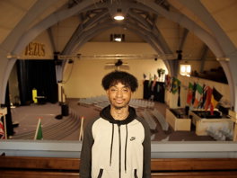 Rashawn (17) maakt christelijke hiphop in Rotterdam: 'Het gaat om positiviteit en het bemoedigen van anderen'