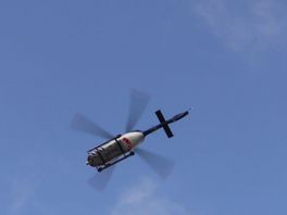 112 Nieuws: Politiehelikopter zoekt vermiste man in rolstoel in Heino