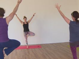 Ook yogascholen willen voor september al open: 'Yoga is al op je eigen ruimte'
