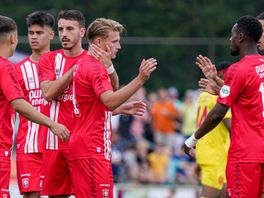 FC Twente door vroege treffer van Sem Steijn langs FC Nordsjælland