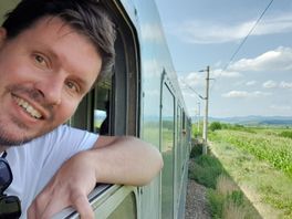 David gaat vanaf alle Nederlandse provinciehuizen naar Utrecht fietsen