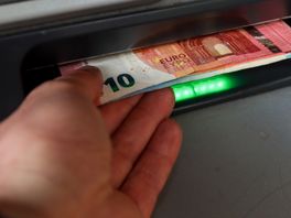 Vrouw voor ruim 30.000 euro opgelicht, stem van bellende 'bankmedewerker' te horen
