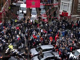 Update: sfeer grimmiger na feest Marokkaanse supporters in Schilderswijk, politie grijpt in