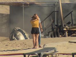 Strandgangers halen herinneringen op bij afgebrande beachclub: 'Een verlies voor Rockanje en voor het strand'