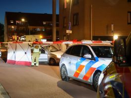 Overleden man gevonden in auto Hengelo, politie vermoedt misdrijf