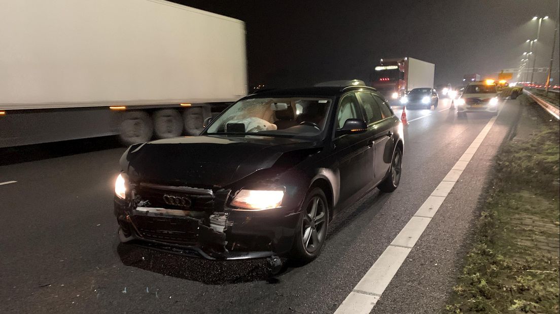 Kop-staartbotsing op A1 bij Deventer