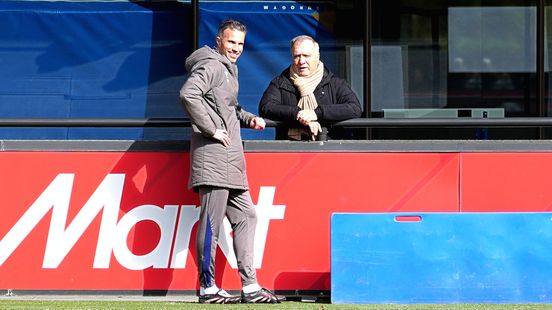 Waarom Dick Advocaat wel of niet zou moeten blijven als adviseur bij Feyenoord